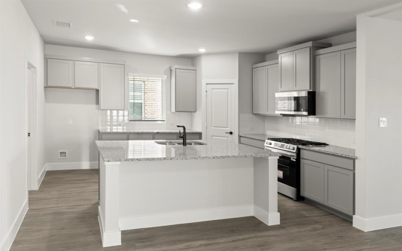 705 Valley Pines Drive, Anna, TX 75409, 5 Habitaciones Habitaciones , ,3 BañosBaños,Residential,En Venta,705 Valley Pines Drive,0,21015235