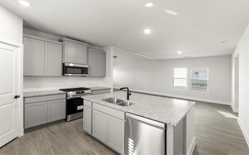 705 Valley Pines Drive, Anna, TX 75409, 5 Habitaciones Habitaciones , ,3 BañosBaños,Residential,En Venta,705 Valley Pines Drive,0,21015235