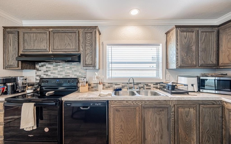 18023 E County Rd 79, Midland, TX 79706, 3 Bedrooms Bedrooms, ,2 BathroomsBathrooms,Residential,For Sale,18023 E County Rd 79,50084152