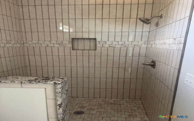 3703 Dodge City Drive, Killeen, TX 76549, 4 Bedrooms Bedrooms, ,3 BathroomsBathrooms,Residential,For Sale,3703 Dodge City Drive,0,587730