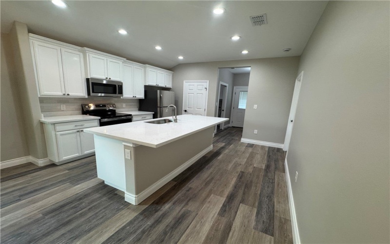 3214 Buddy Lawrence Drive, Corpus Christi, TX 78408, 3 Bedrooms Bedrooms, ,2 BathroomsBathrooms,Residential,For Sale,3214 Buddy Lawrence Drive,462614