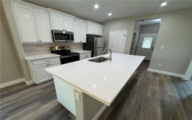 3214 Buddy Lawrence Drive, Corpus Christi, TX 78408, 3 Bedrooms Bedrooms, ,2 BathroomsBathrooms,Residential,For Sale,3214 Buddy Lawrence Drive,462614
