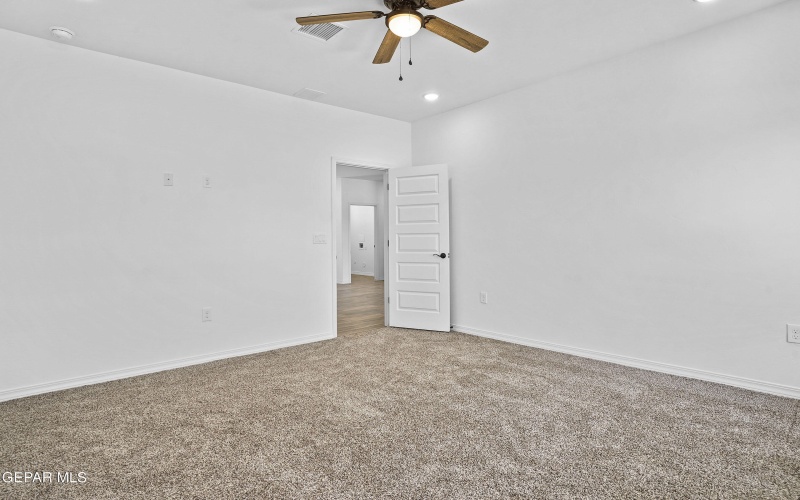 871 COUNTRY CLUB Road unit: 1C #1C, El Paso, TX 79932, 2 Habitaciones Habitaciones , ,2 BañosBaños,Residential Multi Family,En Venta,871 COUNTRY CLUB Road unit: 1C,910145