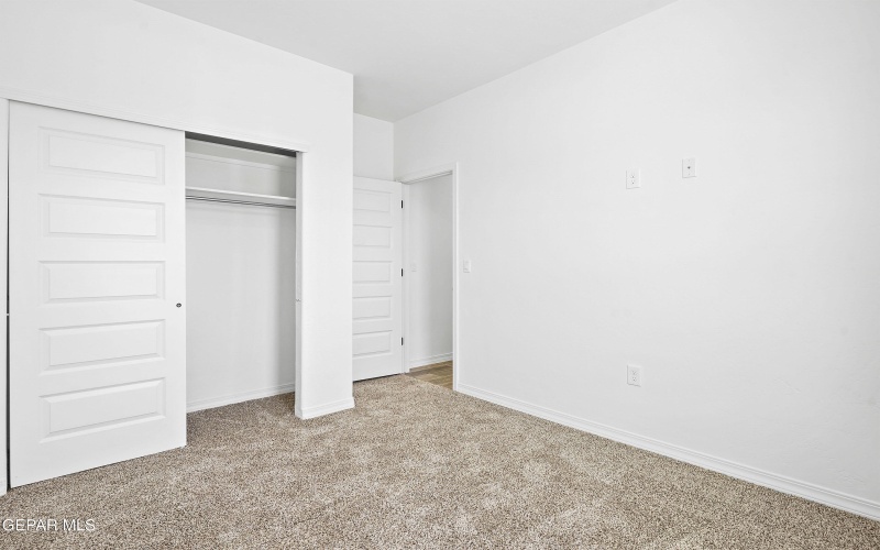 871 COUNTRY CLUB Road unit: 1C #1C, El Paso, TX 79932, 2 Habitaciones Habitaciones , ,2 BañosBaños,Residential Multi Family,En Venta,871 COUNTRY CLUB Road unit: 1C,910145