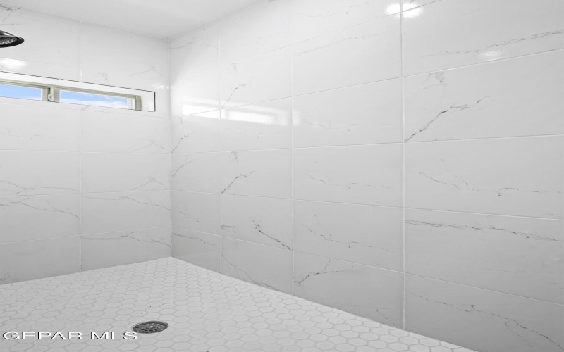 871 COUNTRY CLUB Road unit: 1C #1C, El Paso, TX 79932, 2 Habitaciones Habitaciones , ,2 BañosBaños,Residential Multi Family,En Venta,871 COUNTRY CLUB Road unit: 1C,910145