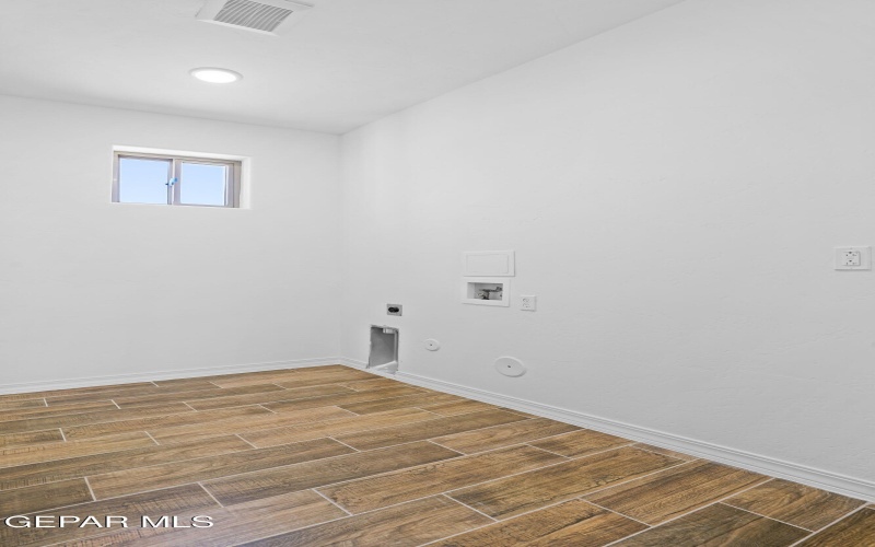 871 COUNTRY CLUB Road unit: 1C #1C, El Paso, TX 79932, 2 Habitaciones Habitaciones , ,2 BañosBaños,Residential Multi Family,En Venta,871 COUNTRY CLUB Road unit: 1C,910145