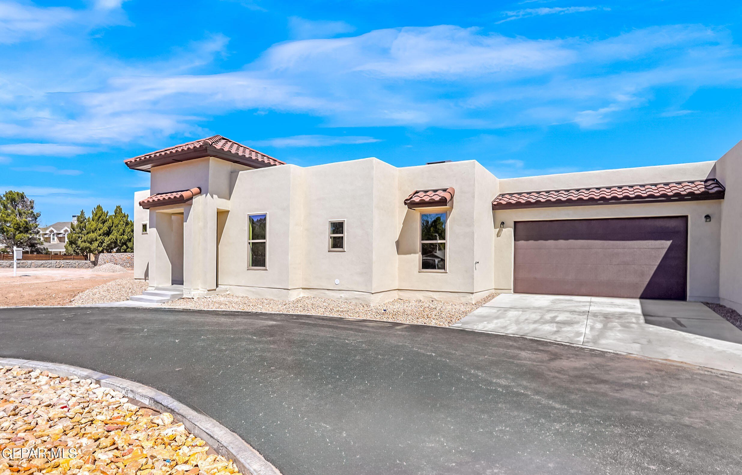 871 COUNTRY CLUB Road unit: 1D #1D, El Paso, TX 79932, 3 Habitaciones Habitaciones , ,2 BañosBaños,Residential Multi Family,En Venta,871 COUNTRY CLUB Road unit: 1D,910146