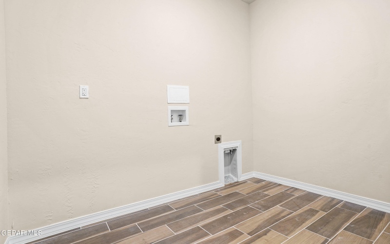 871 COUNTRY CLUB Road unit: 1D #1D, El Paso, TX 79932, 3 Habitaciones Habitaciones , ,2 BañosBaños,Residential Multi Family,En Venta,871 COUNTRY CLUB Road unit: 1D,910146