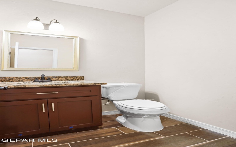 871 COUNTRY CLUB Road unit: 1D #1D, El Paso, TX 79932, 3 Habitaciones Habitaciones , ,2 BañosBaños,Residential Multi Family,En Venta,871 COUNTRY CLUB Road unit: 1D,910146