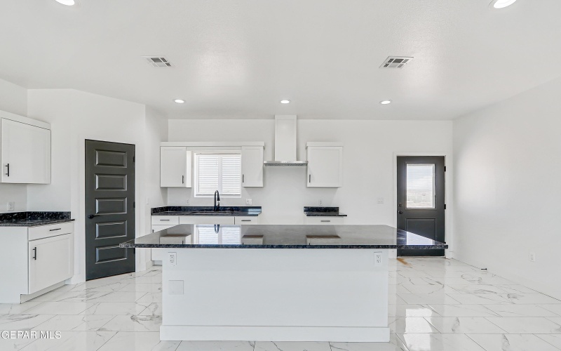 1373 GOBI DESERT Drive, Chaparral, NM 88081, 3 Habitaciones Habitaciones , ,Residential,En Venta,1373 GOBI DESERT Drive,0,927348