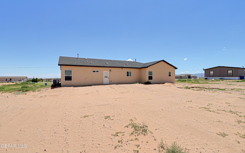 1373 GOBI DESERT Drive, Chaparral, NM 88081, 3 Habitaciones Habitaciones , ,Residential,En Venta,1373 GOBI DESERT Drive,0,927348
