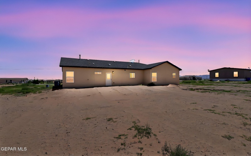 1373 GOBI DESERT Drive, Chaparral, NM 88081, 3 Habitaciones Habitaciones , ,Residential,En Venta,1373 GOBI DESERT Drive,0,927348