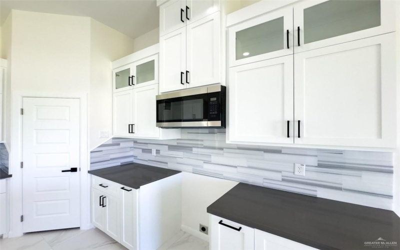 3808 Red Lantana Street, Mission, TX 78573, 3 Habitaciones Habitaciones , ,2 BañosBaños,Residential,En Venta,3808 Red Lantana Street,477128