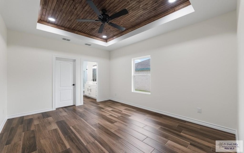 1032 EASTER LILLY DR., LOS FRESNOS, TX 78566, 4 Bedrooms Bedrooms, ,2 BathroomsBathrooms,Residential,For Sale,1032 EASTER LILLY DR.,29767147