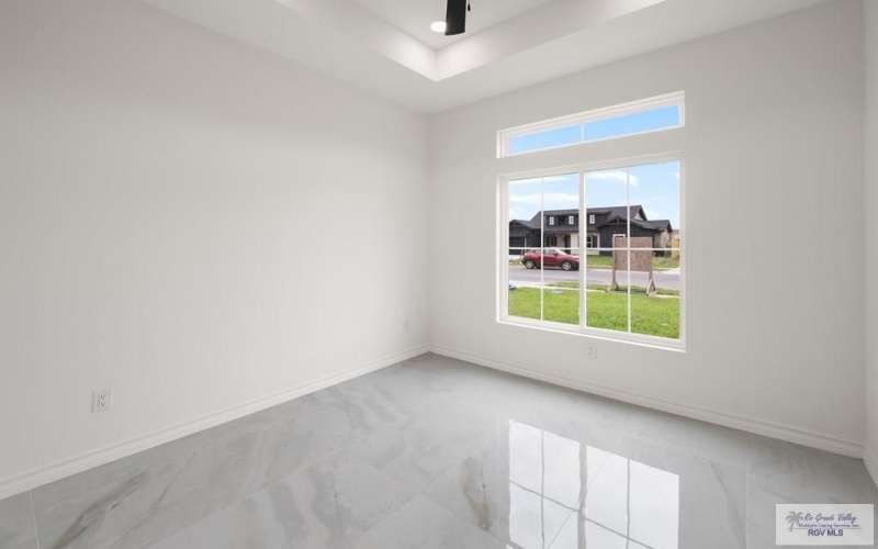 107 MARIGOLD DR, LOS FRESNOS, TX 78566, 3 Habitaciones Habitaciones , ,2 BañosBaños,Residential,En Venta,107 MARIGOLD DR,29767148