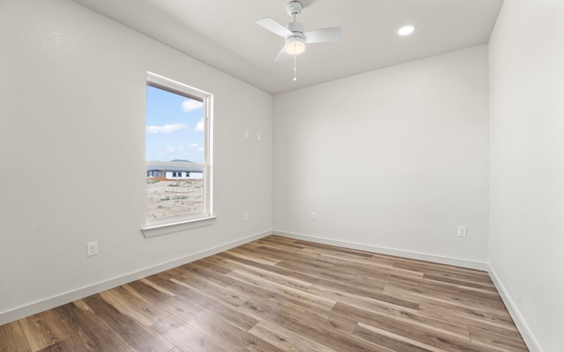 1333 Loess St., Midland, TX 79705, 4 Bedrooms Bedrooms, ,2 BathroomsBathrooms,Residential,For Sale,1333 Loess St.,50084173