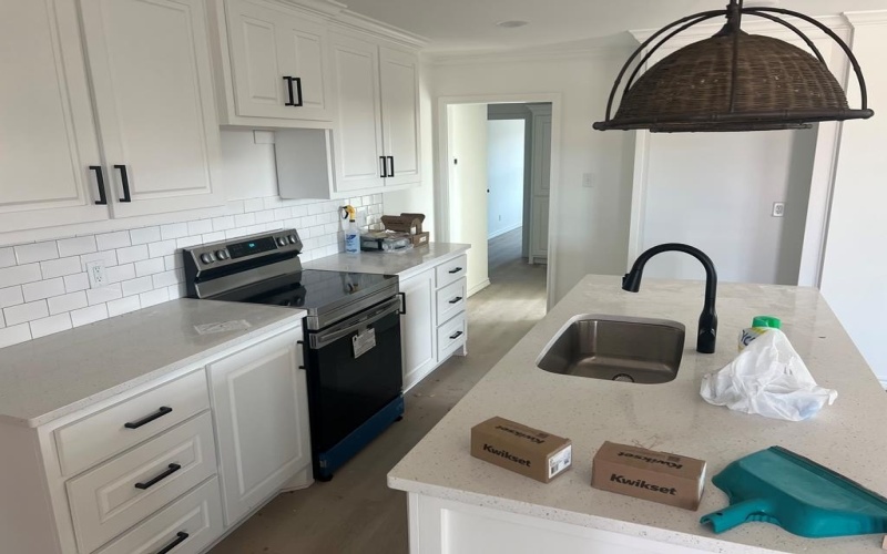 1012 Claborne Court, San Angelo, TX 76905, 4 Bedrooms Bedrooms, ,2 BathroomsBathrooms,Residential,For Sale,1012 Claborne Court,127551