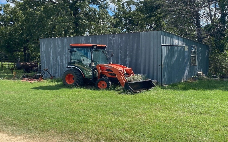 1066 Private Road 4401, Lincoln, TX 78948, 9 Bedrooms Bedrooms, ,3 BathroomsBathrooms,Farm,For Sale,1066 Private Road 4401,152816