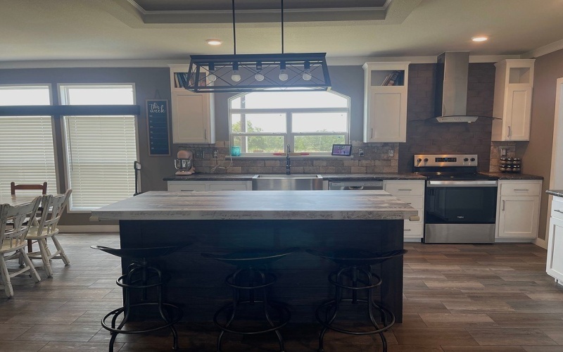 1066 Private Road 4401, Lincoln, TX 78948, 9 Bedrooms Bedrooms, ,3 BathroomsBathrooms,Farm,For Sale,1066 Private Road 4401,152816
