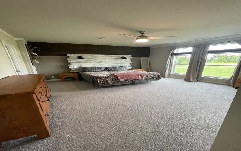 1066 Private Road 4401, Lincoln, TX 78948, 9 Bedrooms Bedrooms, ,3 BathroomsBathrooms,Farm,For Sale,1066 Private Road 4401,152816