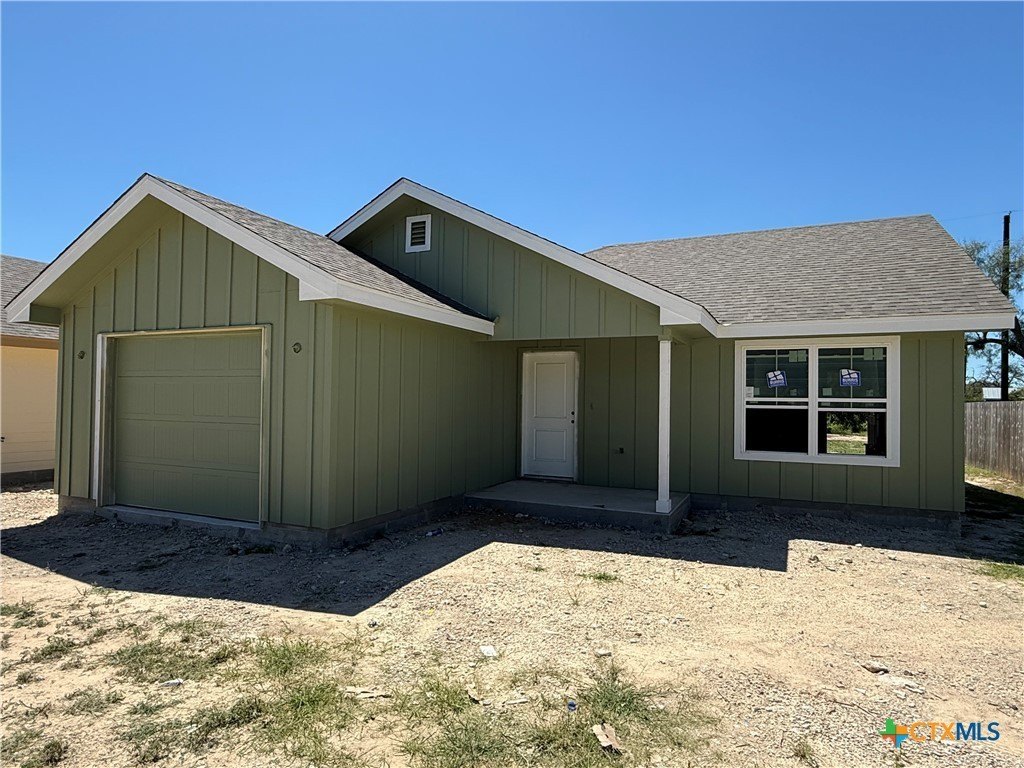 1710 East Avenue J, Lampasas, TX 76550, 3 Habitaciones Habitaciones , ,2 BañosBaños,Residential,En Venta,1710 East Avenue J,587998