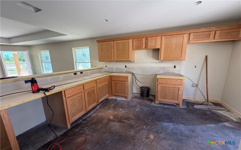 1712 East Avenue J, Lampasas, TX 76550, 3 Habitaciones Habitaciones , ,2 BañosBaños,Residential,En Venta,1712 East Avenue J,588001