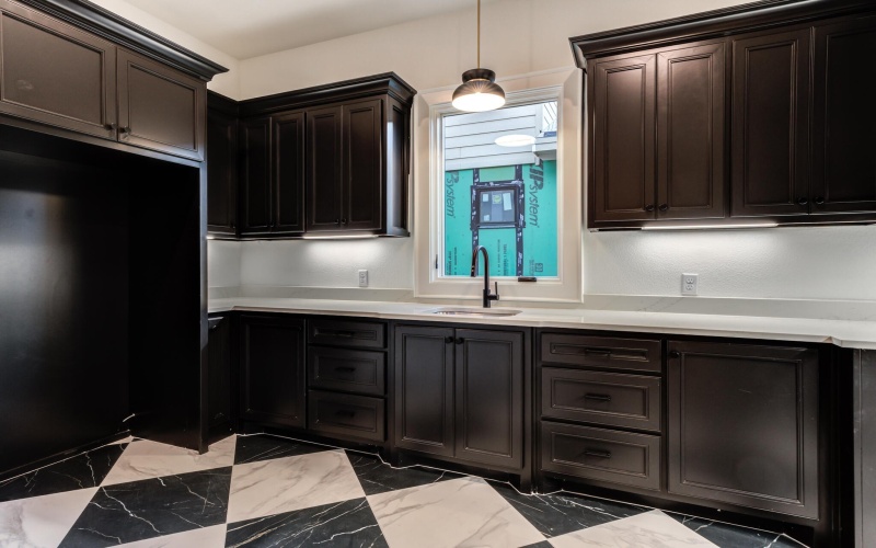 4605 143rd Street, Lubbock, TX 79424, 4 Habitaciones Habitaciones , ,3 BañosBaños,Residential,En Venta,4605 143rd Street,202558465