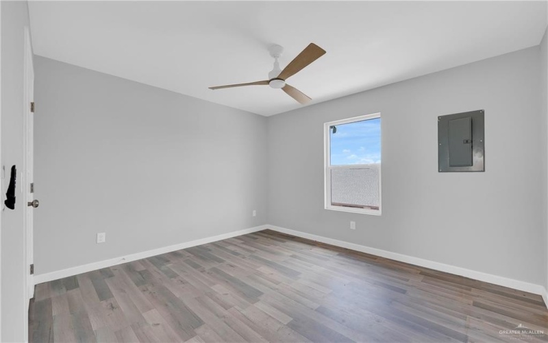 1503 W St Francis Avenue, Alton, TX 78573, ,Residential Multi Family,En Venta,1503 W St Francis Avenue,476577