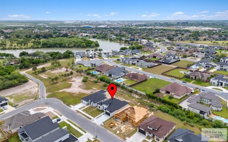 5613 HEDGEROW CT, BROWNSVILLE, TX 78526, 4 Bedrooms Bedrooms, ,3 BathroomsBathrooms,Residential,For Sale,5613 HEDGEROW CT,29767159