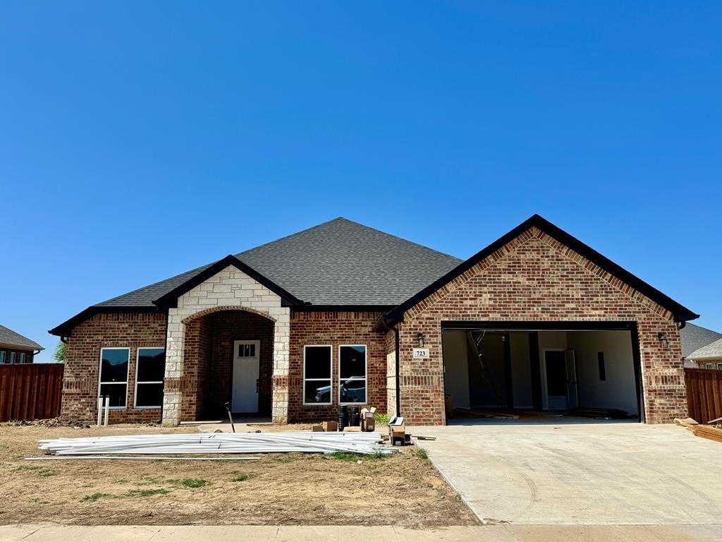 723 Cobblestone Cir, Mabank, TX 75147, 4 Bedrooms Bedrooms, ,2 BathroomsBathrooms,Residential,For Sale,723 Cobblestone Cir,109444