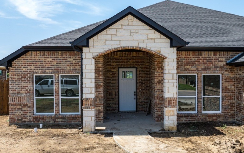 723 Cobblestone Cir, Mabank, TX 75147, 4 Bedrooms Bedrooms, ,2 BathroomsBathrooms,Residential,For Sale,723 Cobblestone Cir,0,109444