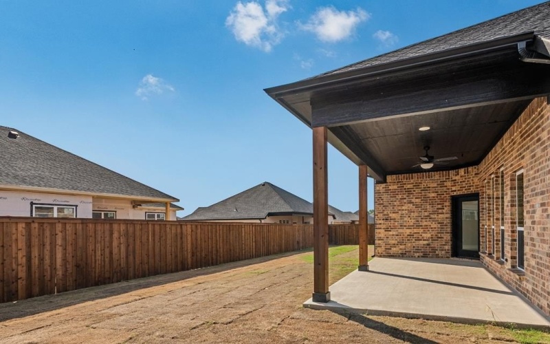 723 Cobblestone Cir, Mabank, TX 75147, 4 Bedrooms Bedrooms, ,2 BathroomsBathrooms,Residential,For Sale,723 Cobblestone Cir,0,109444