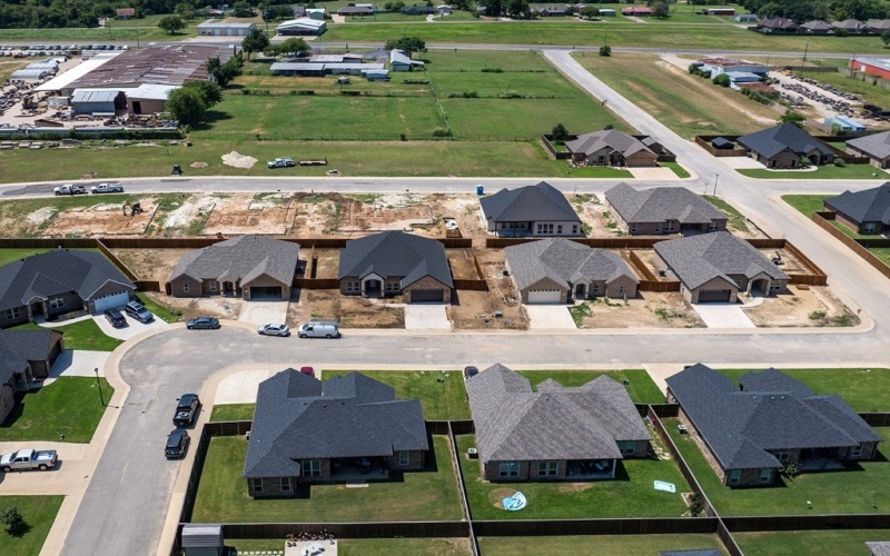 723 Cobblestone Cir, Mabank, TX 75147, 4 Bedrooms Bedrooms, ,2 BathroomsBathrooms,Residential,For Sale,723 Cobblestone Cir,0,109444