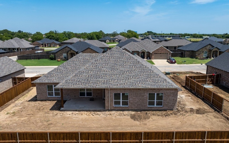 725 Cobblestone Cir, Mabank, TX 75147, 4 Bedrooms Bedrooms, ,2 BathroomsBathrooms,Residential,For Sale,725 Cobblestone Cir,0,109445
