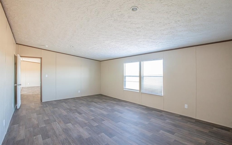 1035 Hopewell Road, Bellevue, TX 76228, 5 Habitaciones Habitaciones , ,3 BañosBaños,Residential,En Venta,1035 Hopewell Road,20982221