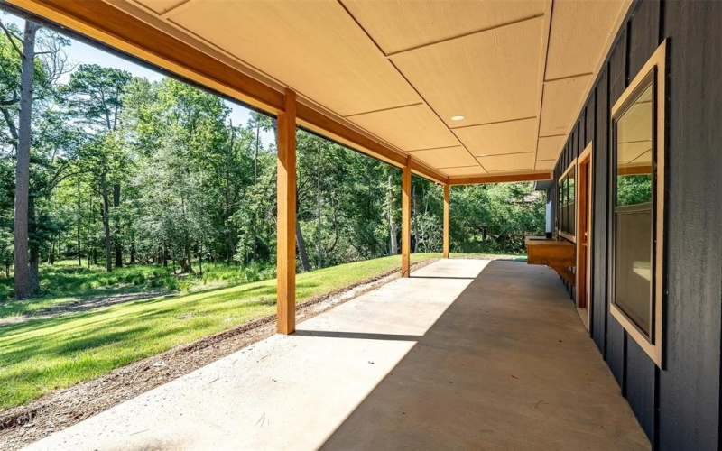 2133 Holly Trail E, Hawkins, TX 75765, 4 Bedrooms Bedrooms, ,2 BathroomsBathrooms,Residential,For Sale,2133 Holly Trail E,20999928