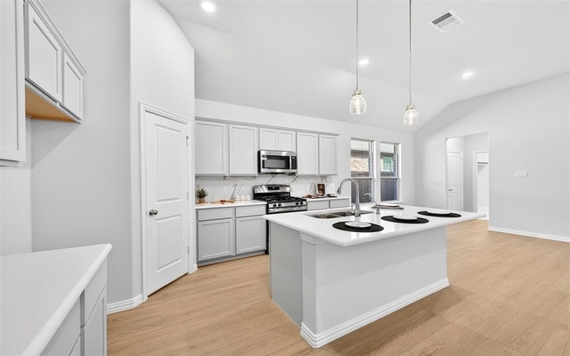 1017 Western Hills Drive, Crowley, TX 76036, 3 Habitaciones Habitaciones , ,2 BañosBaños,Residential,En Venta,1017 Western Hills Drive,0,21007104