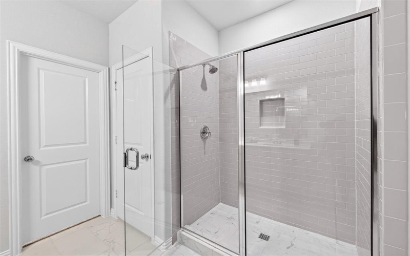 1017 Western Hills Drive, Crowley, TX 76036, 3 Habitaciones Habitaciones , ,2 BañosBaños,Residential,En Venta,1017 Western Hills Drive,0,21007104