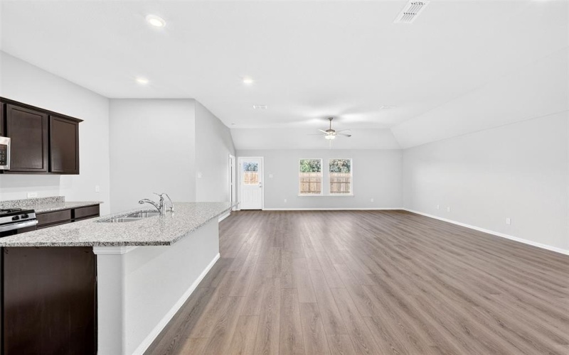 3505 Kingdom Drive, Denton, TX 76208, 4 Bedrooms Bedrooms, ,2 BathroomsBathrooms,Residential,For Sale,3505 Kingdom Drive,0,21007875