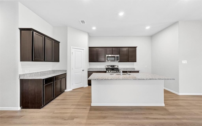 3505 Kingdom Drive, Denton, TX 76208, 4 Bedrooms Bedrooms, ,2 BathroomsBathrooms,Residential,For Sale,3505 Kingdom Drive,0,21007875