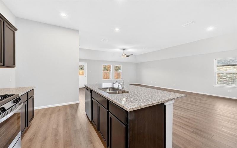 3505 Kingdom Drive, Denton, TX 76208, 4 Bedrooms Bedrooms, ,2 BathroomsBathrooms,Residential,For Sale,3505 Kingdom Drive,0,21007875