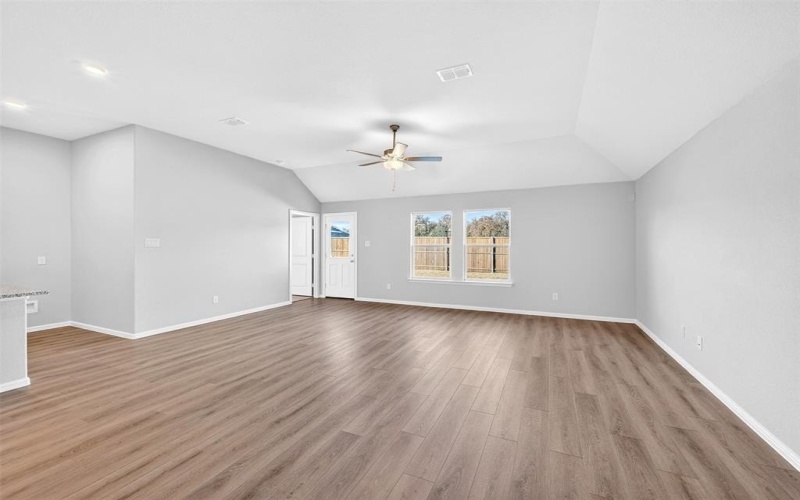 3505 Kingdom Drive, Denton, TX 76208, 4 Bedrooms Bedrooms, ,2 BathroomsBathrooms,Residential,For Sale,3505 Kingdom Drive,0,21007875