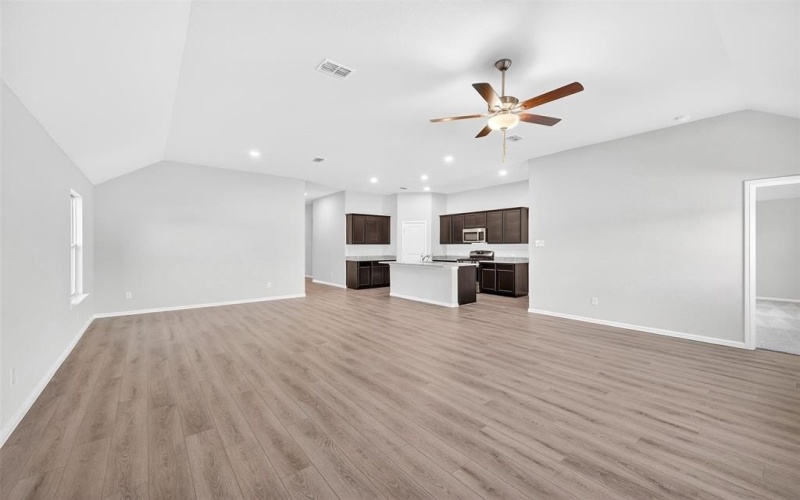 3505 Kingdom Drive, Denton, TX 76208, 4 Bedrooms Bedrooms, ,2 BathroomsBathrooms,Residential,For Sale,3505 Kingdom Drive,0,21007875