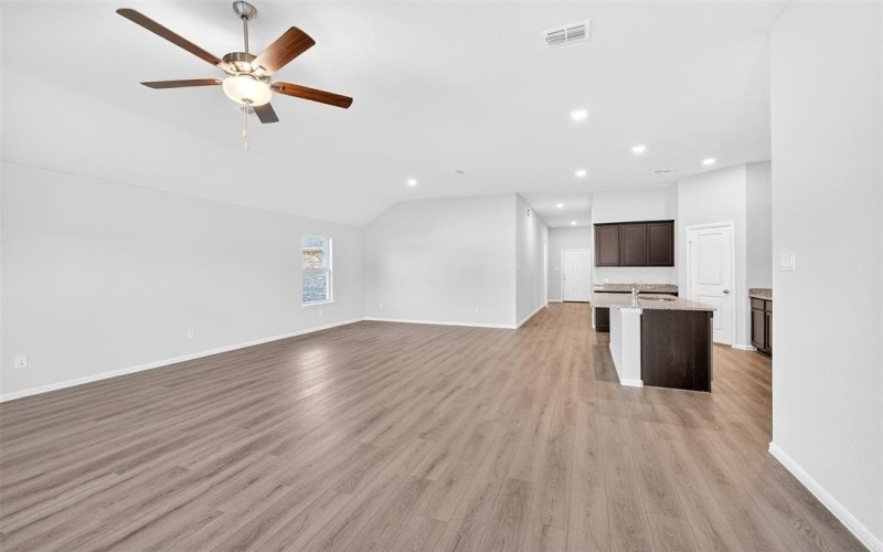 3505 Kingdom Drive, Denton, TX 76208, 4 Bedrooms Bedrooms, ,2 BathroomsBathrooms,Residential,For Sale,3505 Kingdom Drive,0,21007875