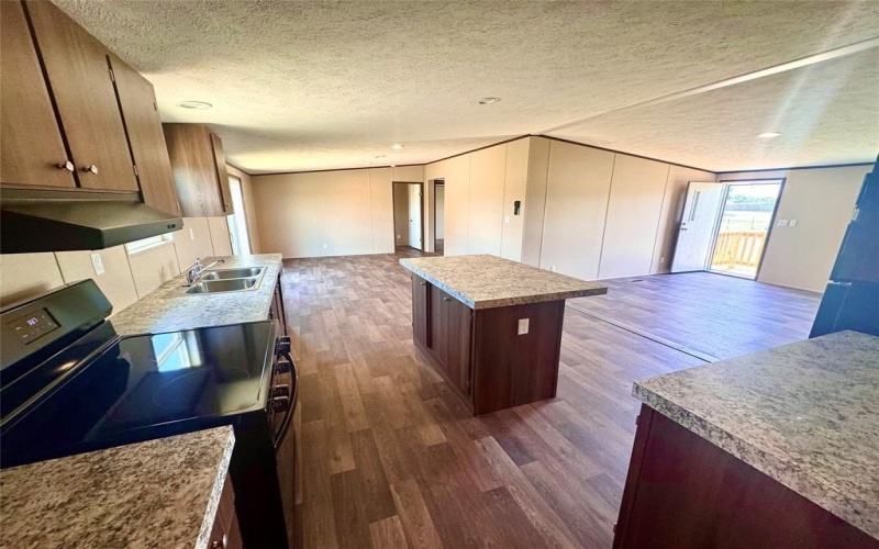 919 Golden Acres, Buffalo, TX 75831, 4 Bedrooms Bedrooms, ,2 BathroomsBathrooms,Residential,For Sale,919 Golden Acres,21010007