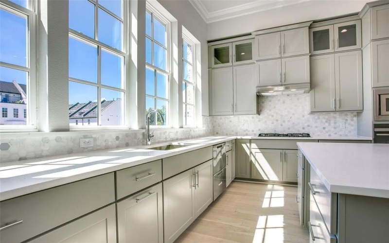 4606 Greenborough Lane, Dallas, TX 75219, 3 Habitaciones Habitaciones , ,3 BañosBaños,Residential,En Venta,4606 Greenborough Lane,0,21014503