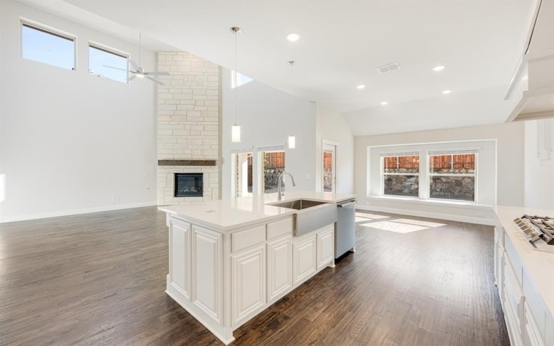 2601 Rileigh Lane, Mansfield, TX 76063, 4 Habitaciones Habitaciones , ,3 BañosBaños,Residential,En Venta,2601 Rileigh Lane,0,21014512