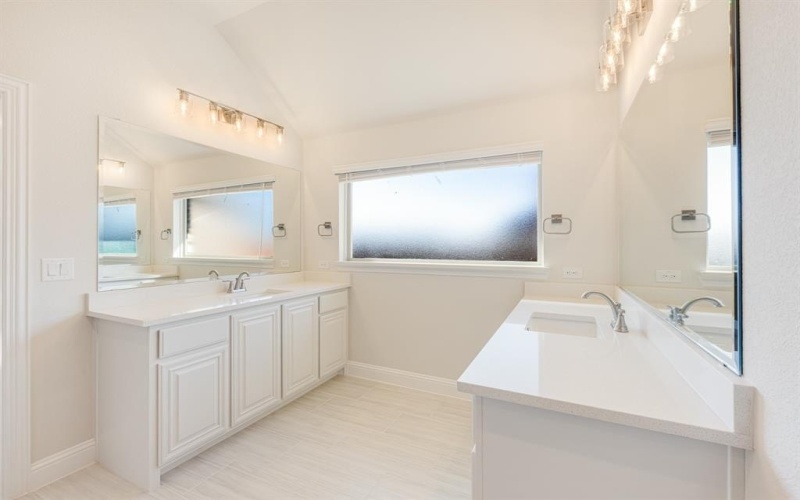 2601 Rileigh Lane, Mansfield, TX 76063, 4 Habitaciones Habitaciones , ,3 BañosBaños,Residential,En Venta,2601 Rileigh Lane,0,21014512