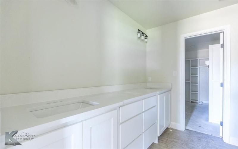 5433 N 10th Street, Abilene, TX 79603, 3 Habitaciones Habitaciones , ,2 BañosBaños,Residential,En Venta,5433 N 10th Street,21014694