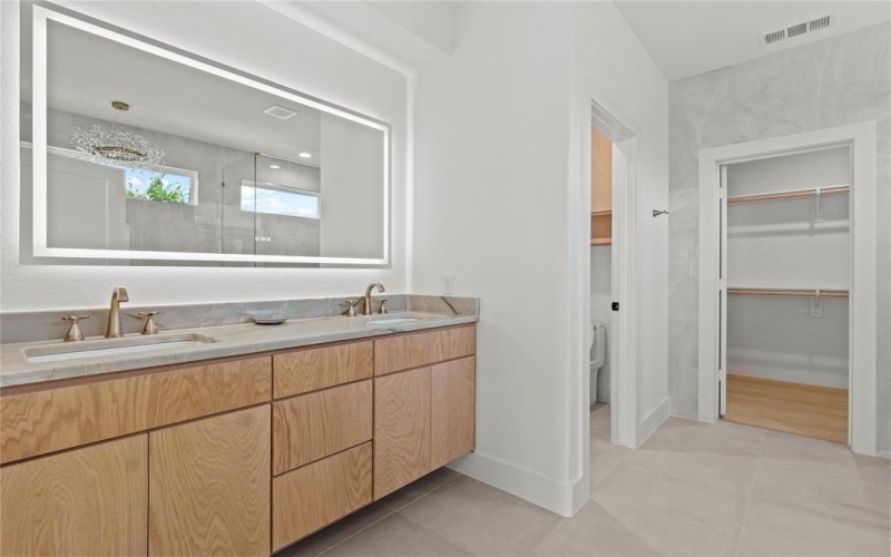 1823 Pollard Street, Dallas, TX 75208, 4 Bedrooms Bedrooms, ,5 BathroomsBathrooms,Residential,For Sale,1823 Pollard Street,21014799